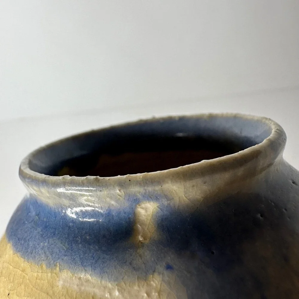 Becky Clonce Vance Studio Pottery Vase Signed '85 Blue Tan Drip Glaze Vintage 4